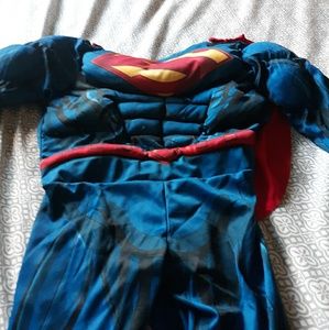 Boys holloween costume size 3t-4t